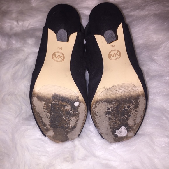 ✴️SOLD ON EBAY✴️ Michael Kors Cutout Ankle Booties - Picture 5 of 8